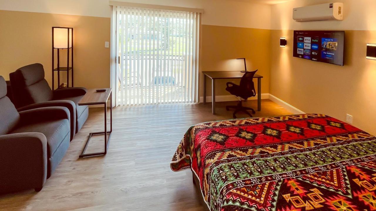 White Orchid Apartments Fort Myers Dış mekan fotoğraf
