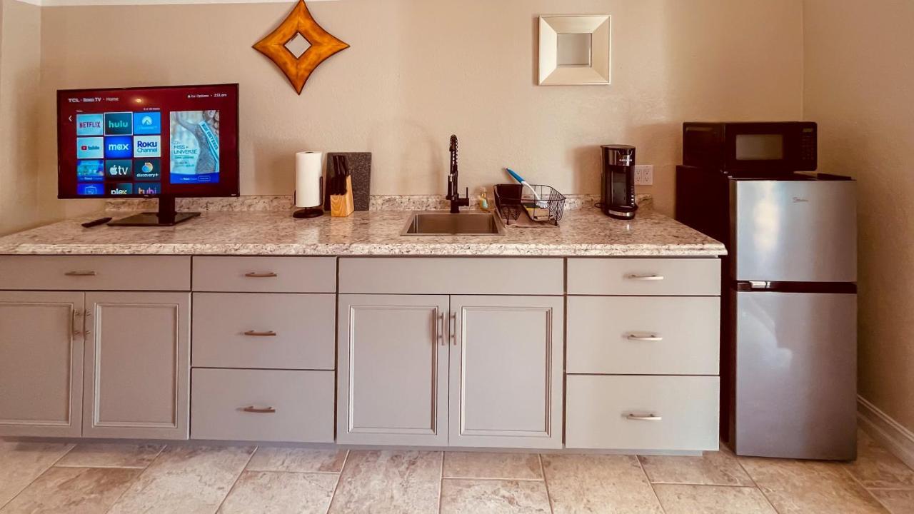 White Orchid Apartments Fort Myers Dış mekan fotoğraf